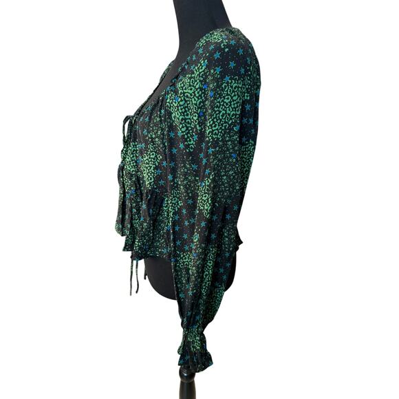 NEW TOPSHOP NORDSTROM ~ Tie Front Crop Top SZ 6 VISCOSE 100% - Picture 3 of 6